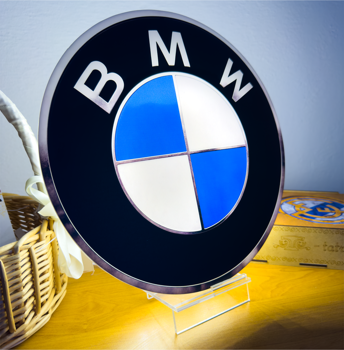 Stolní lampa BMW